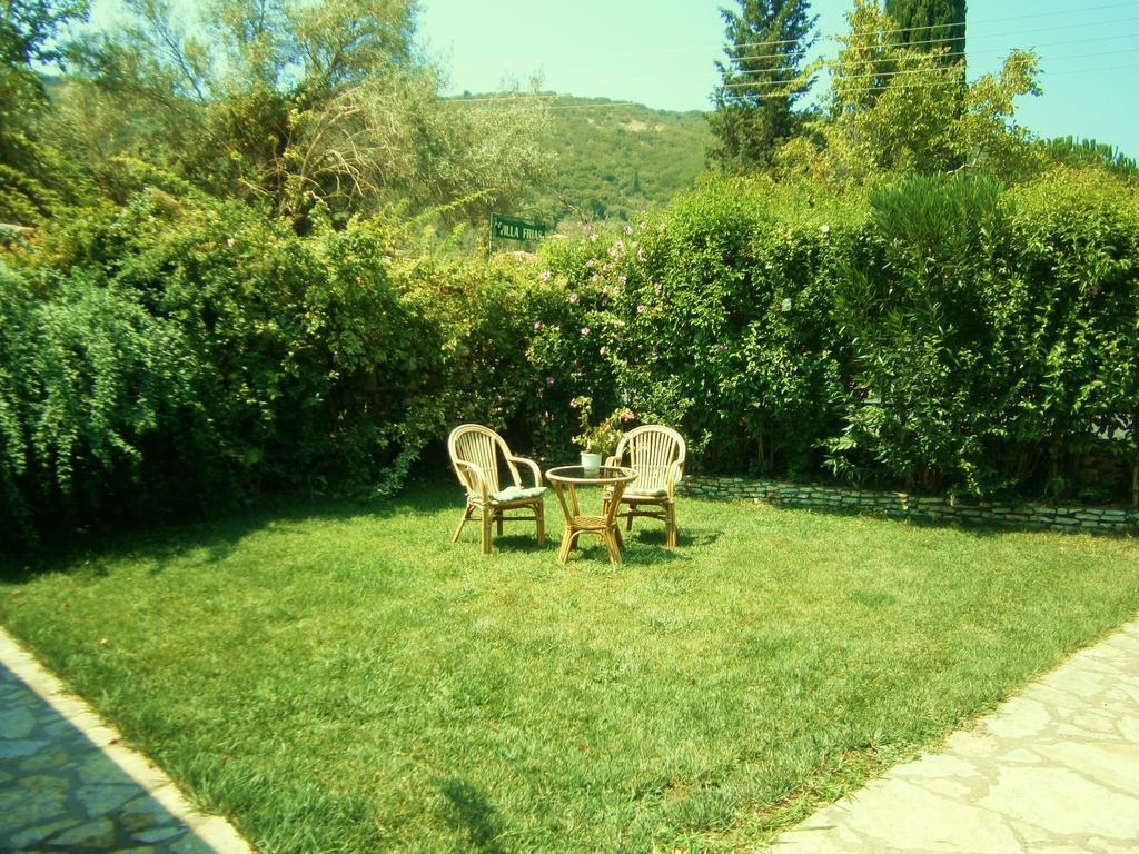 Villa Frias Asprogerakata Pokoj fotografie