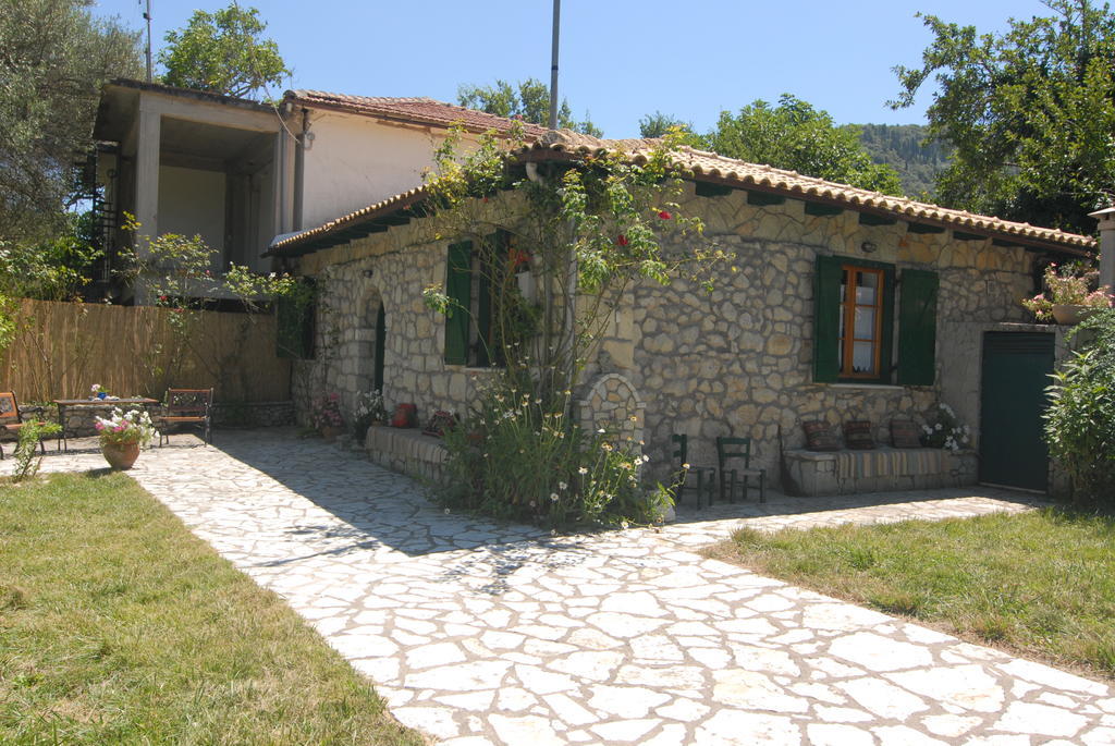 Villa Frias Asprogerakata Pokoj fotografie