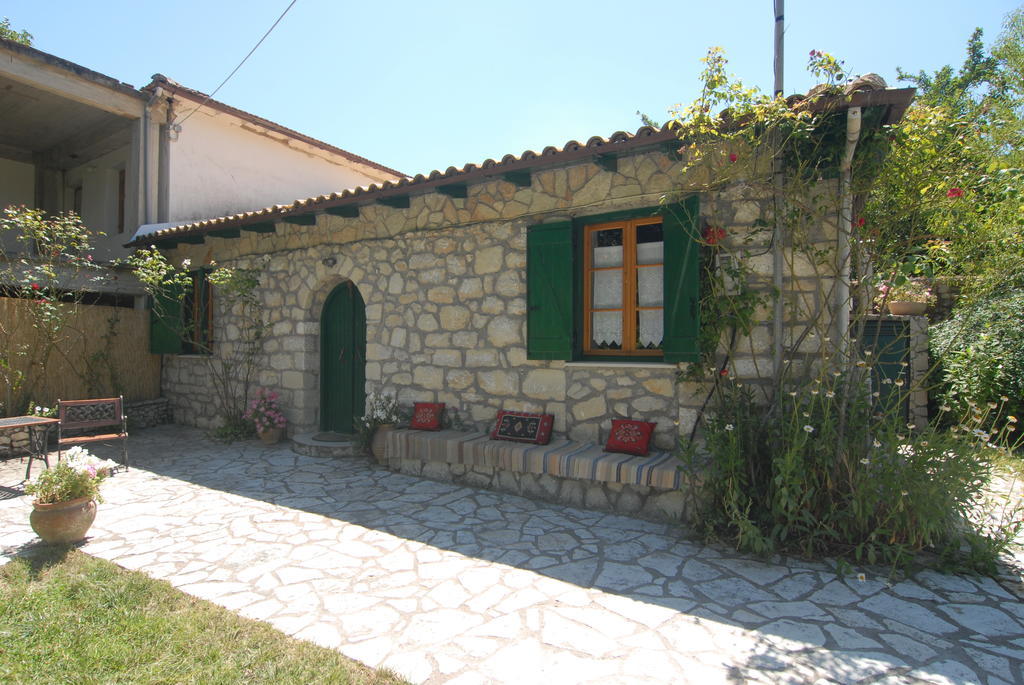Villa Frias Asprogerakata Pokoj fotografie